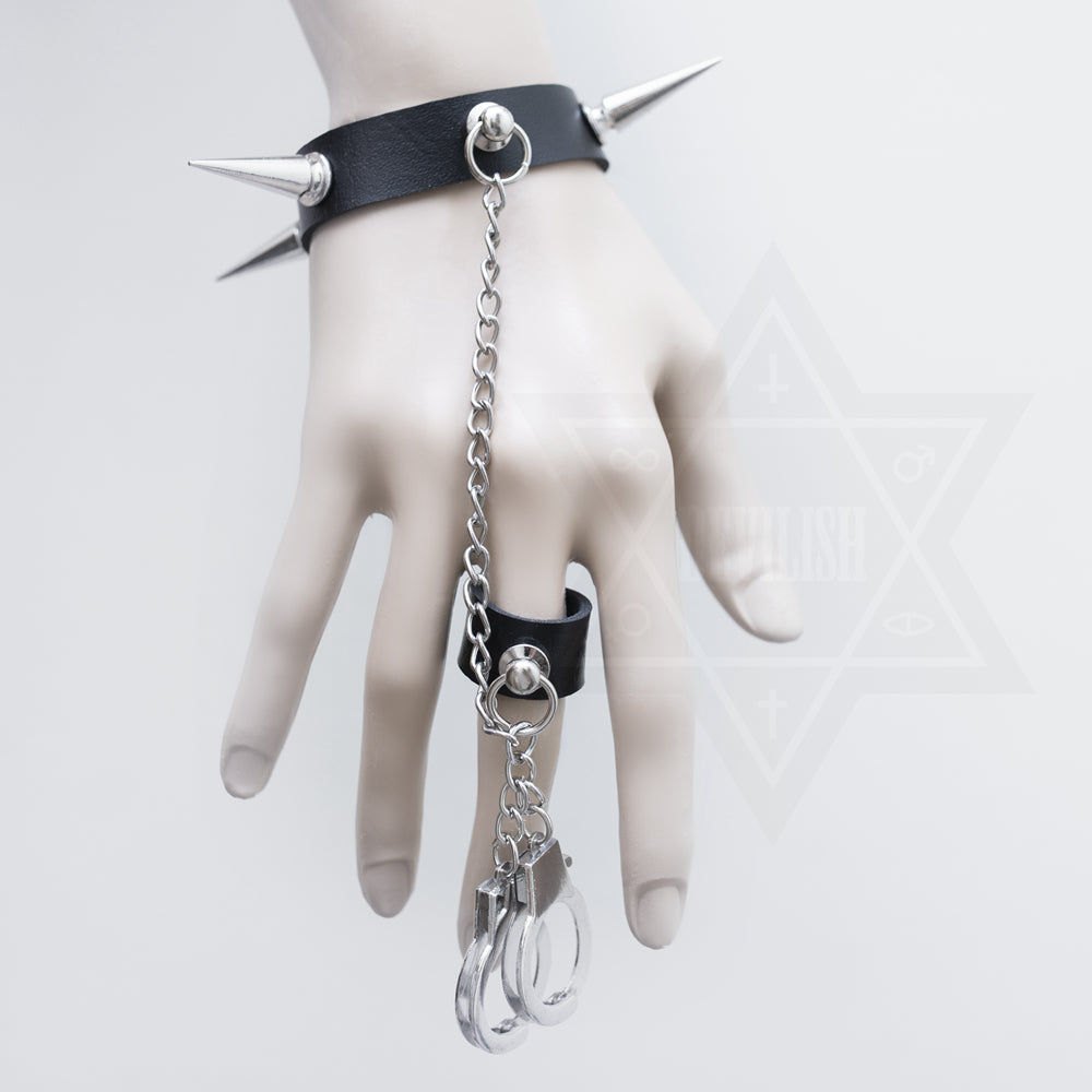 Cuffed bangle set