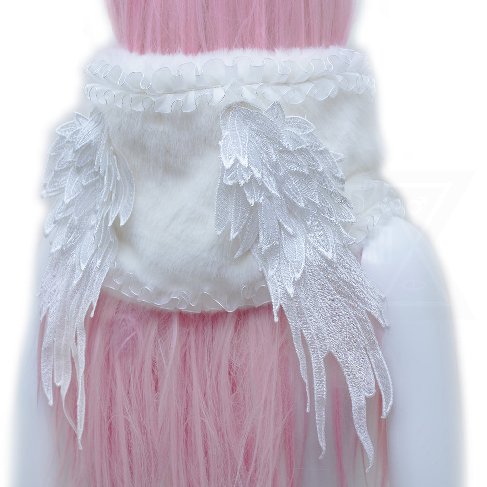 angelizing neck warmer*