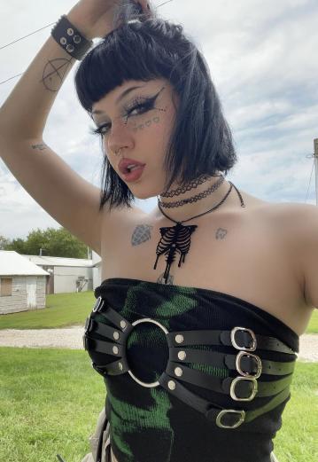 Enchantress harness