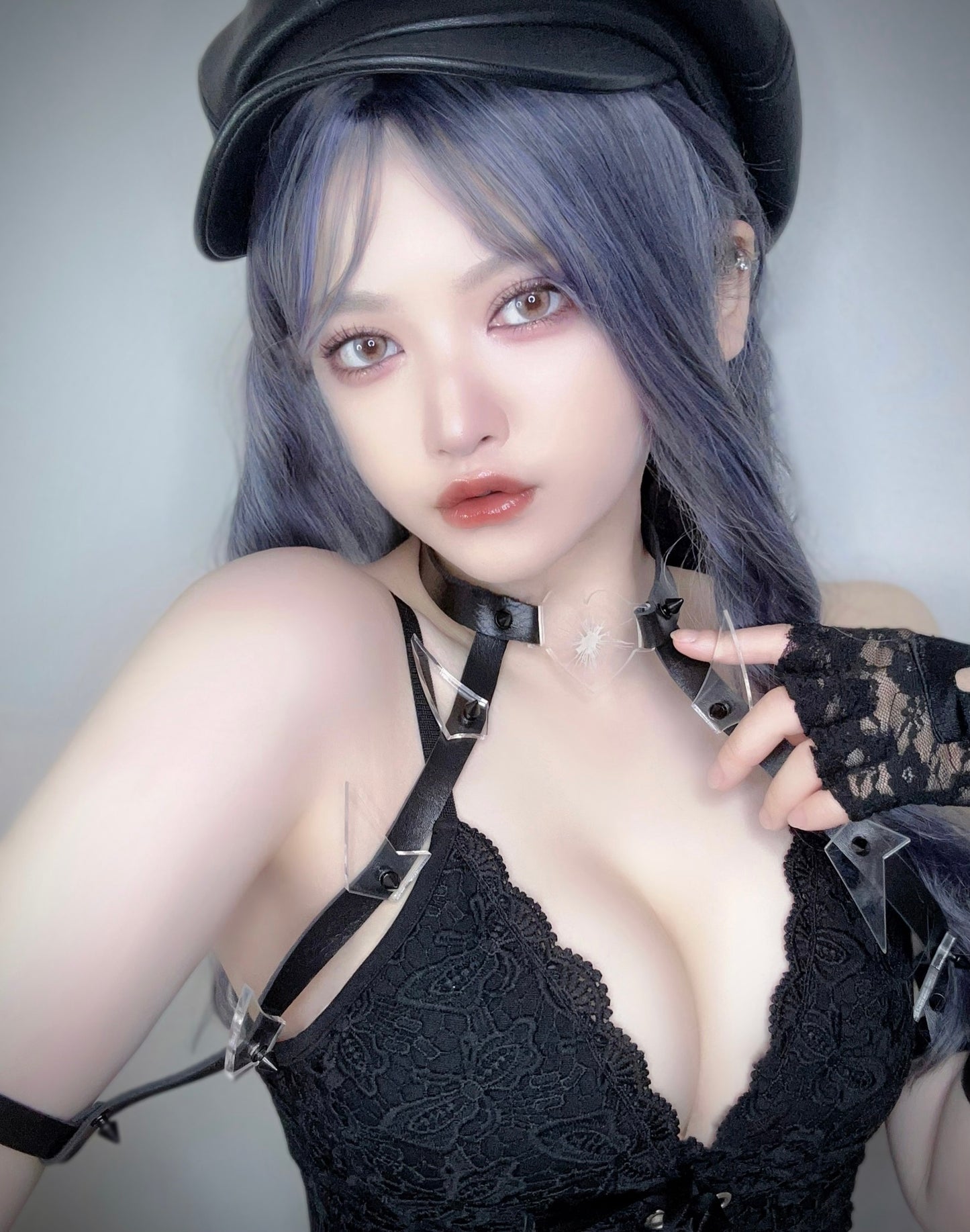 Broken heart harness