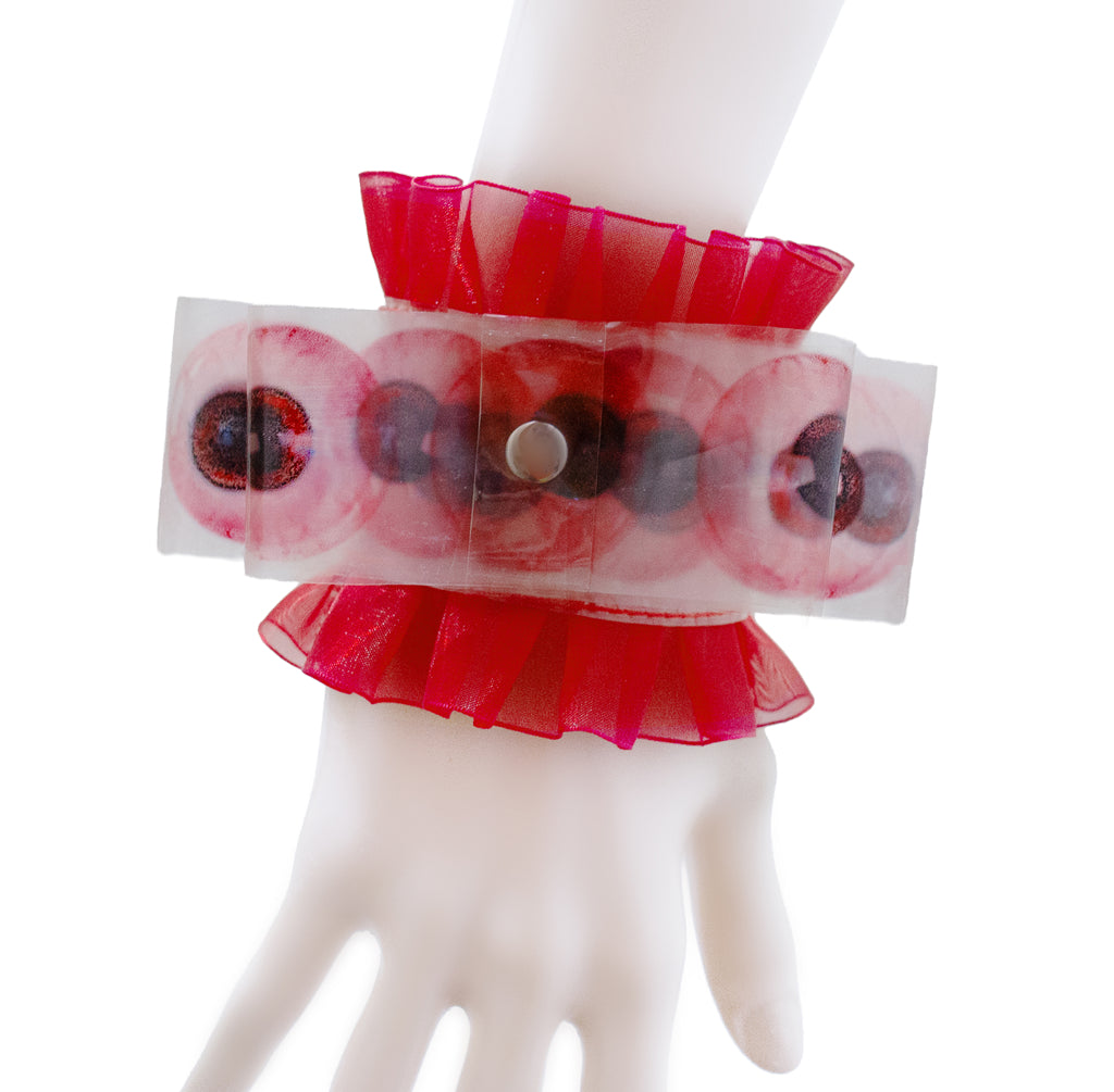 Eye contact bangle