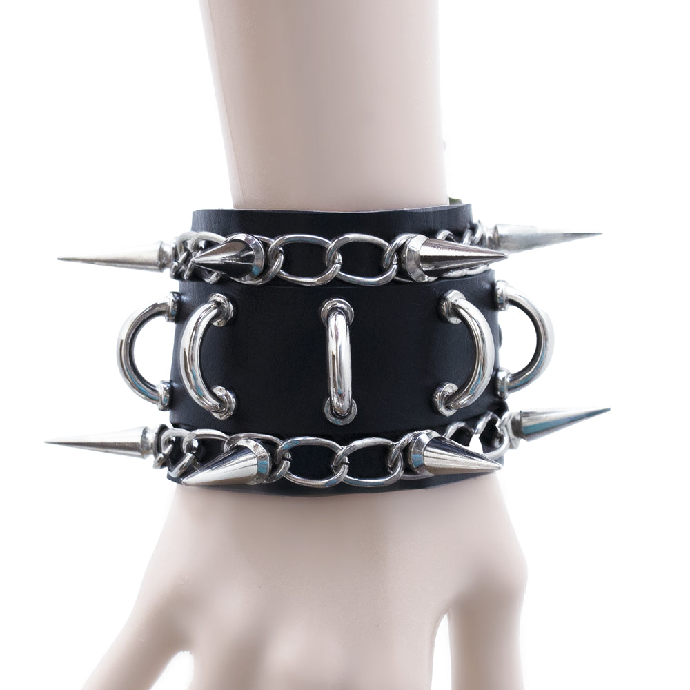Fearless bangle