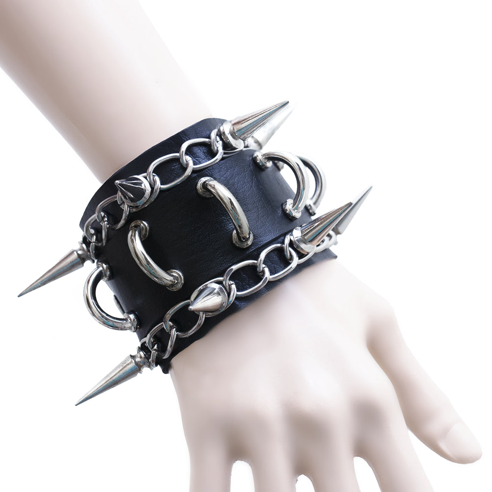 Fearless bangle