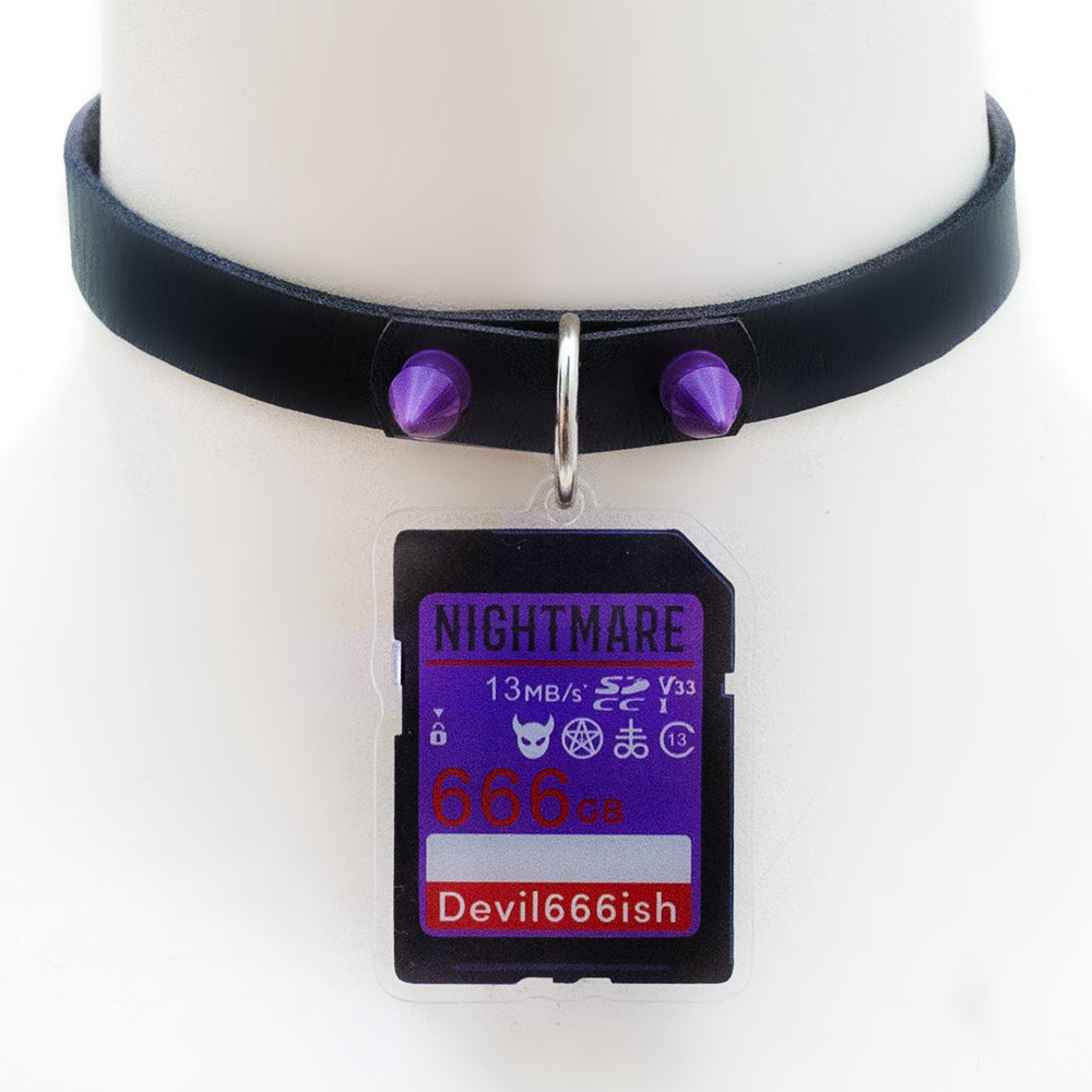 Hidden nightmare choker *