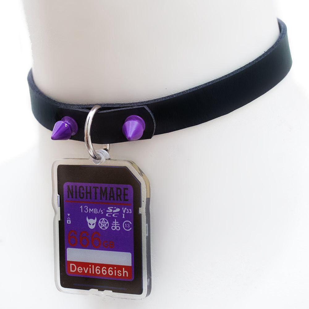 Hidden nightmare choker *