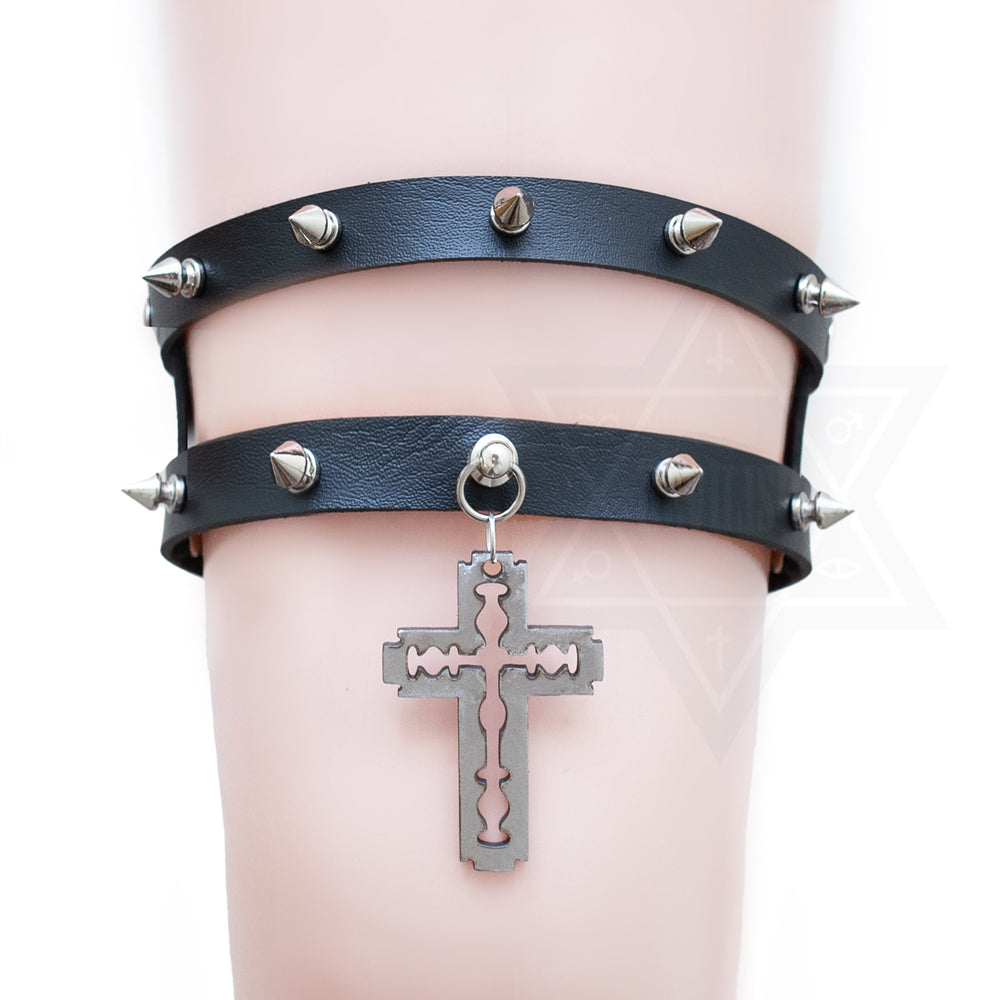 Stigmata garter