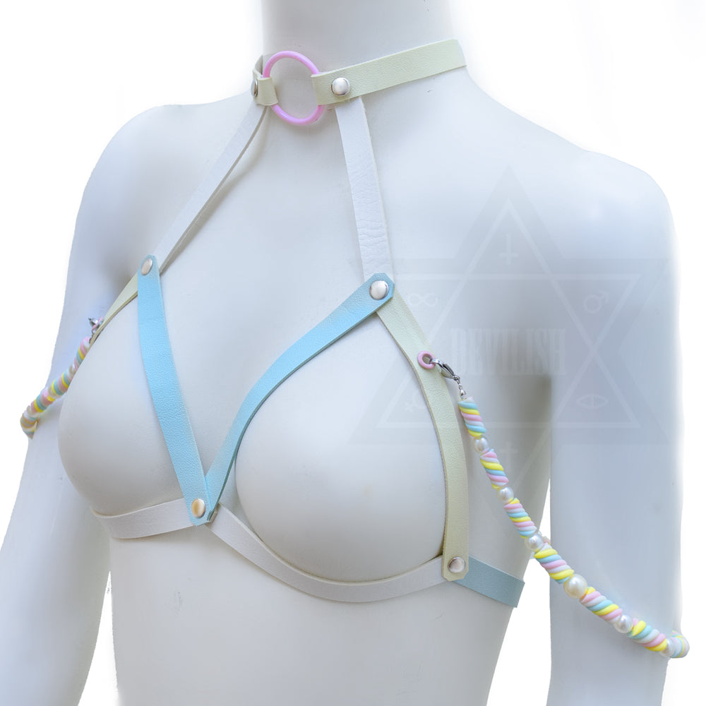 Marshmallow harness