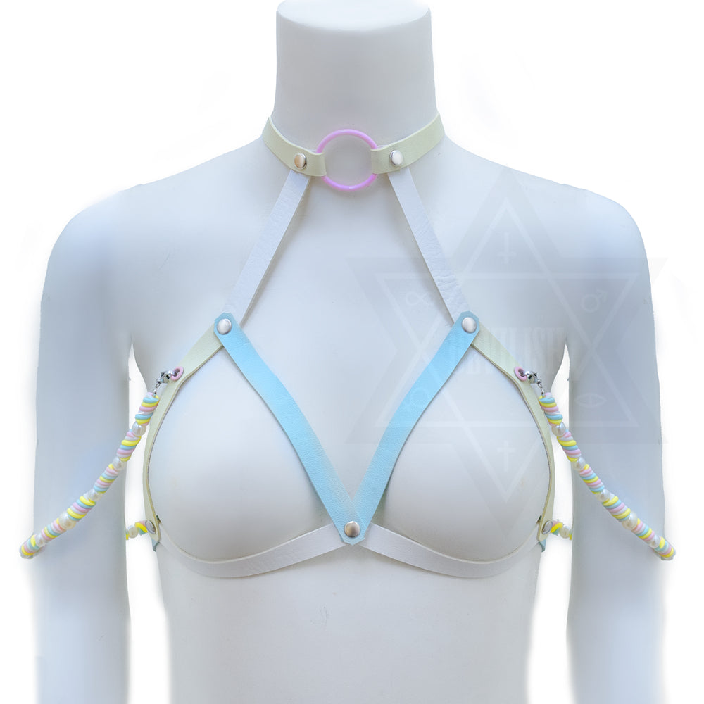 Marshmallow harness