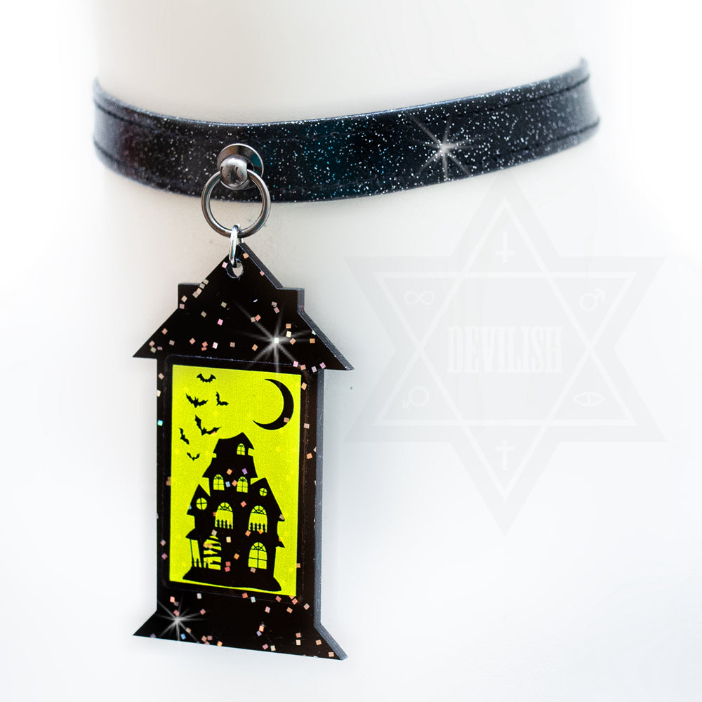 Haunted choker