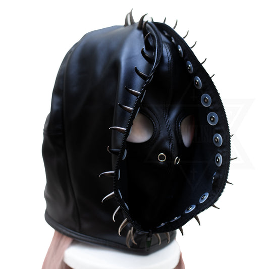 Evil bite leather mask