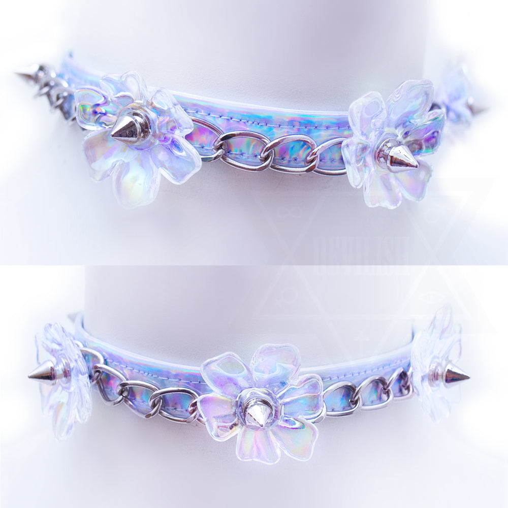 Alien flower choker