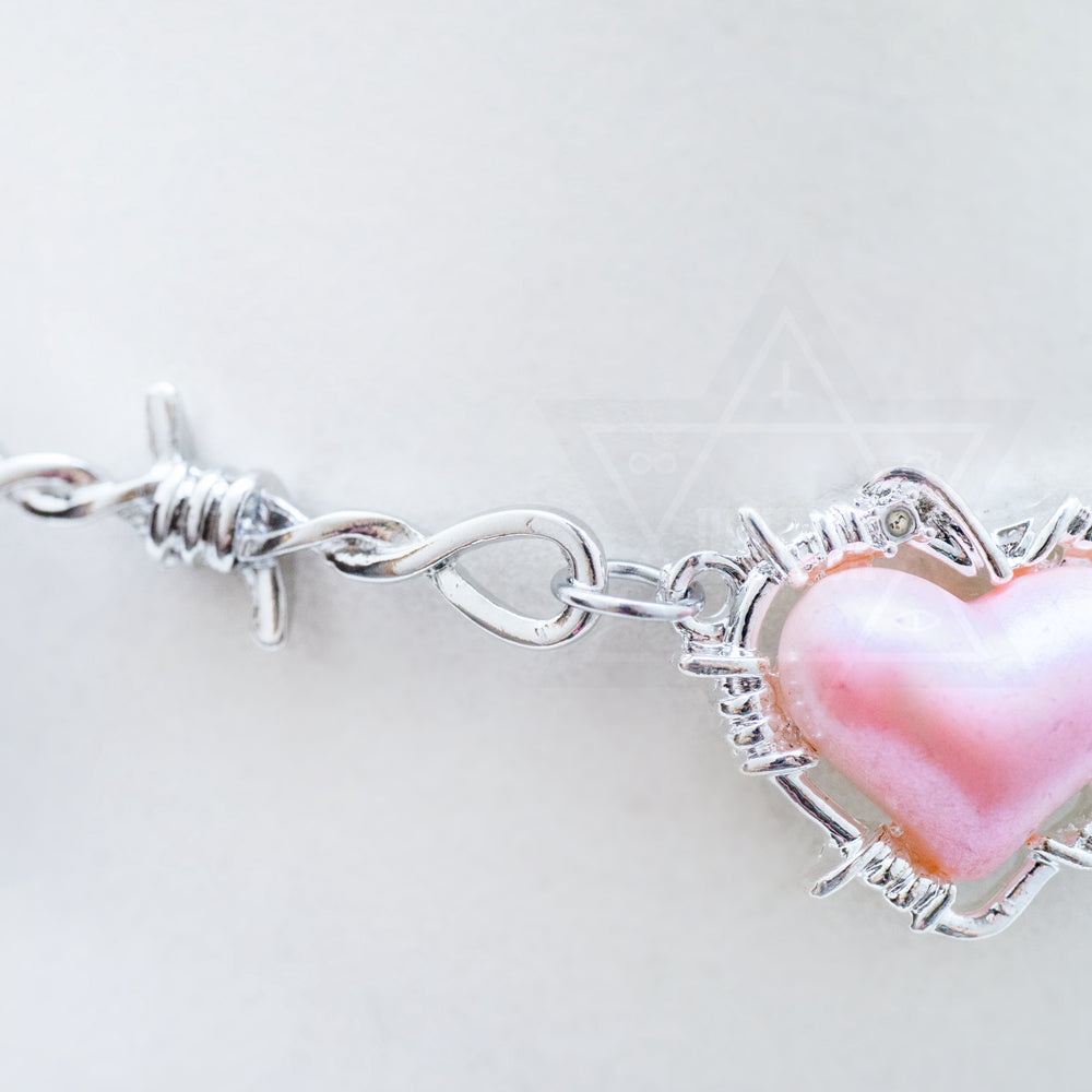 melty love choker