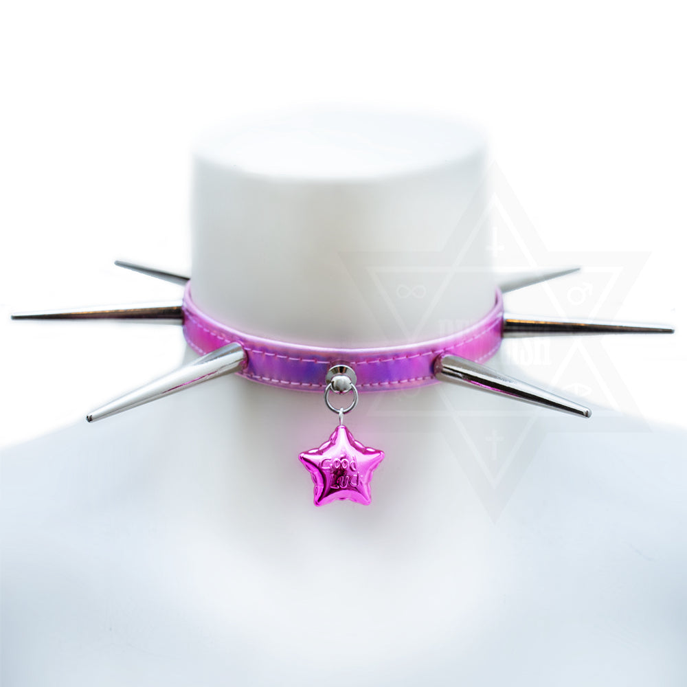 Lucky star choker*