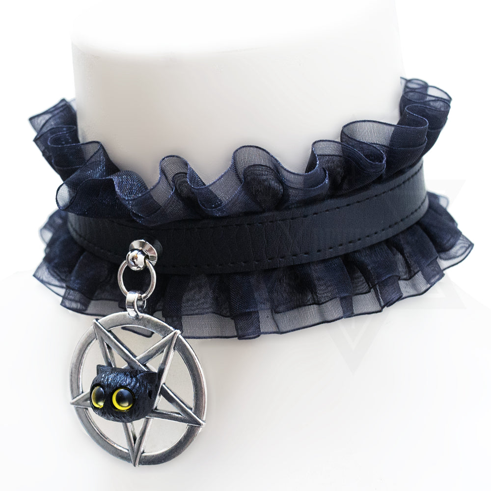 Meogic choker