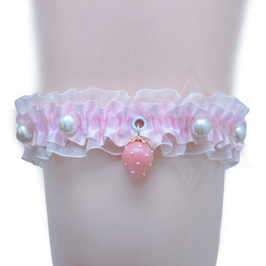 Strawberry princess garter