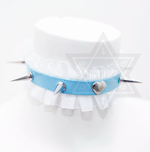 Baby blue choker