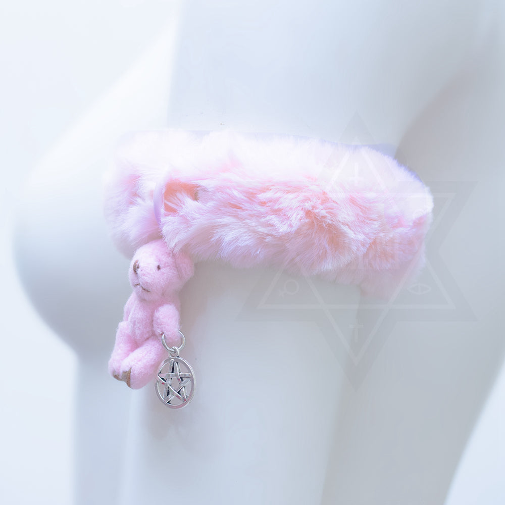 Pastel bear arm band