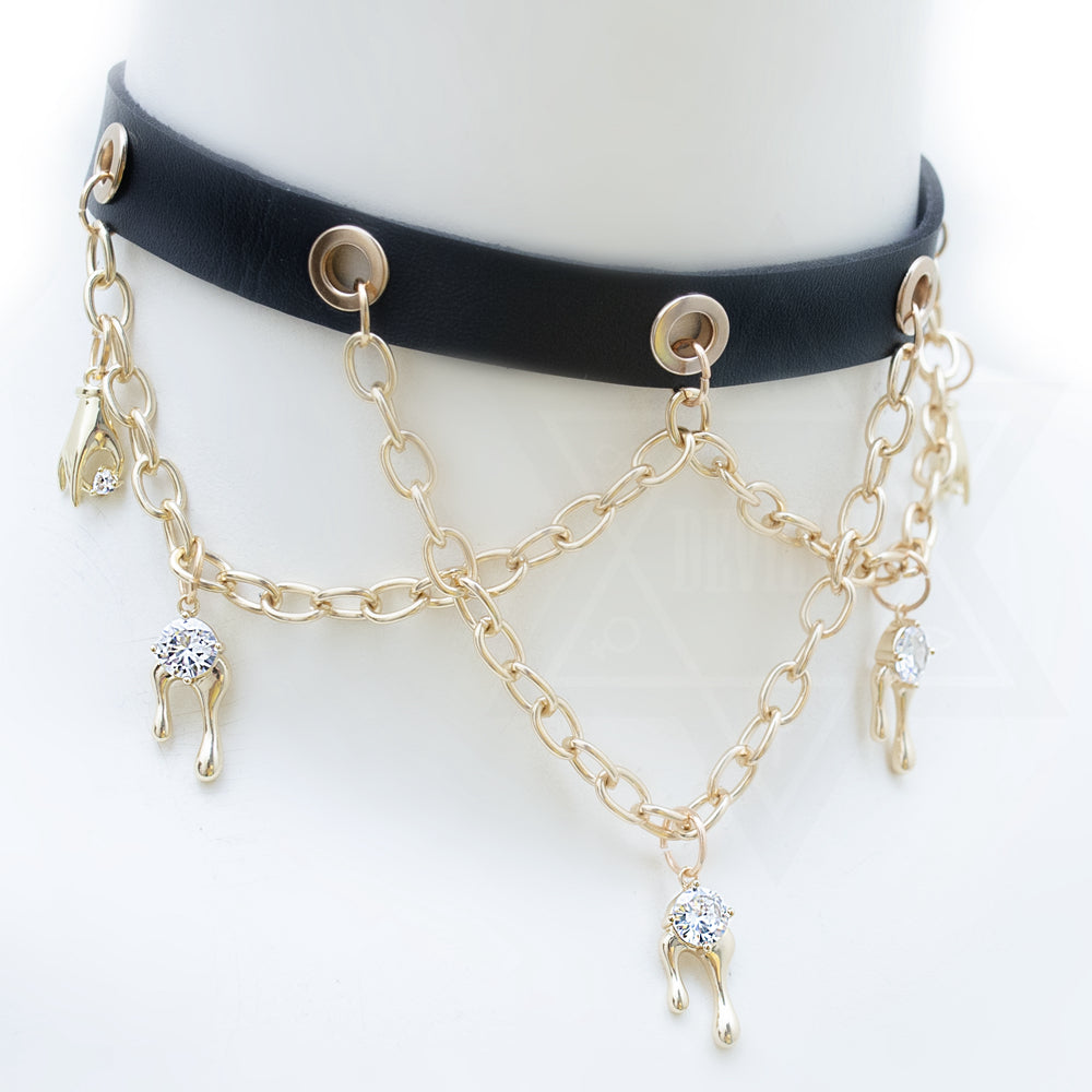 Gold digger choker