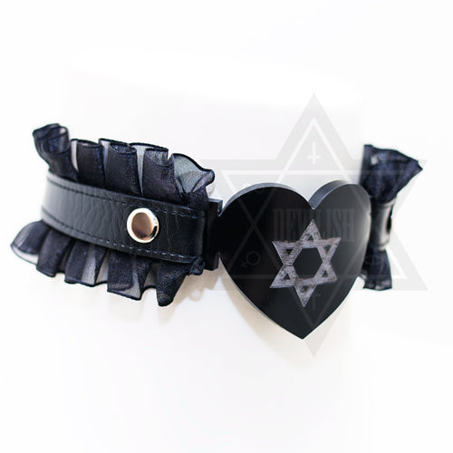 Dark magical girl choker