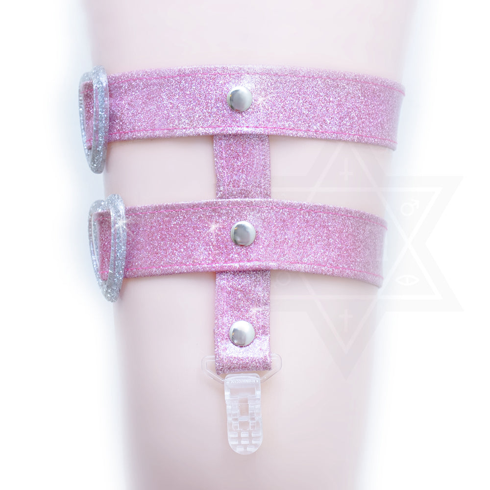 Sparkling heart garter