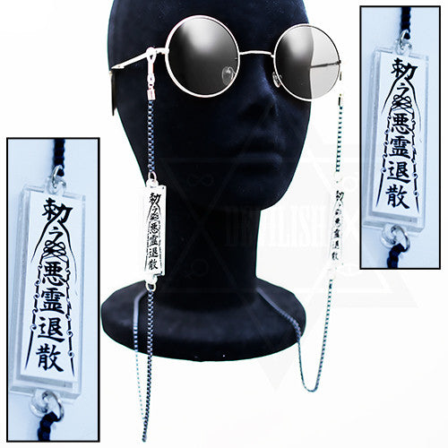 Spells glasses chain*