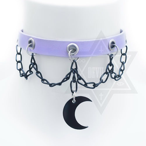 Cursed moon choker