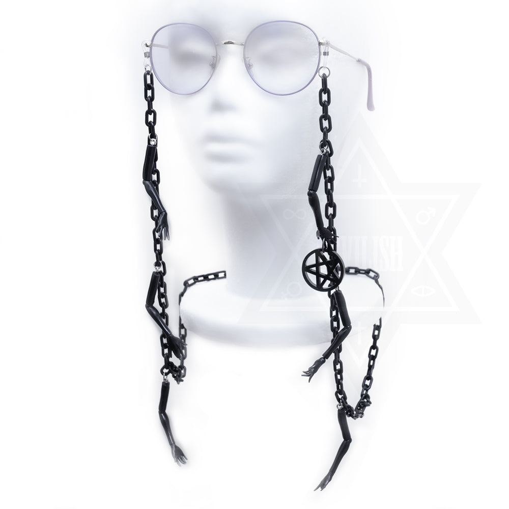 Haunted glasses chain