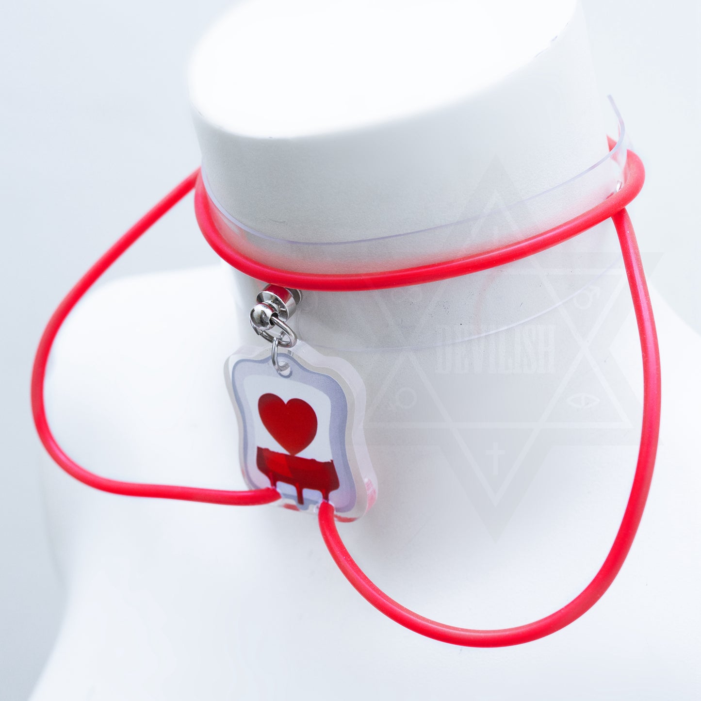 LOVE drip-feeding choker*