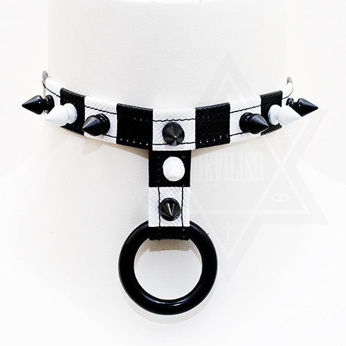 Black & White choker