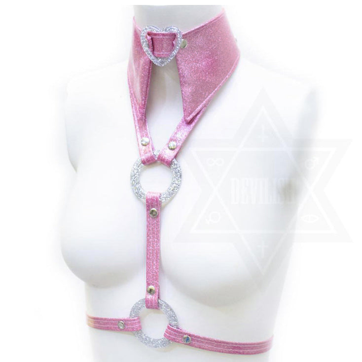 Sparkling heart harness