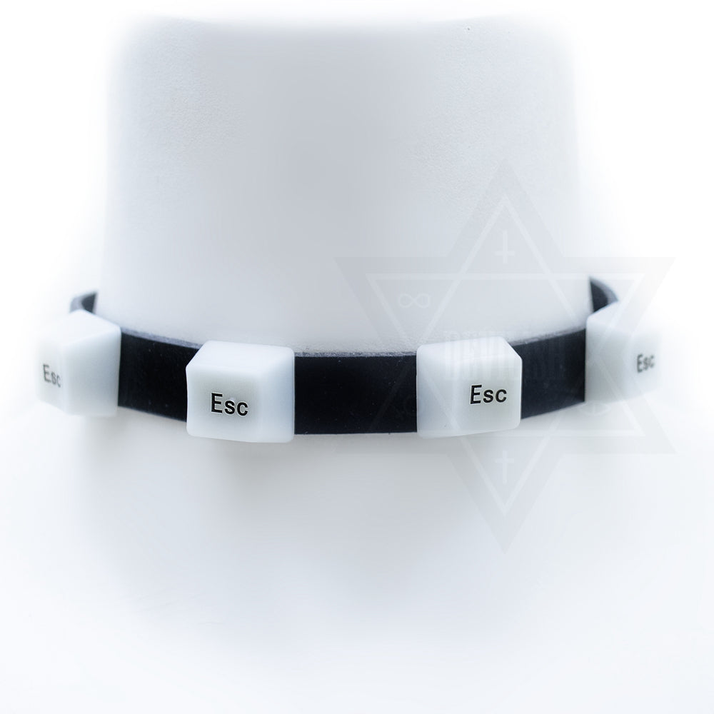 ESC! choker