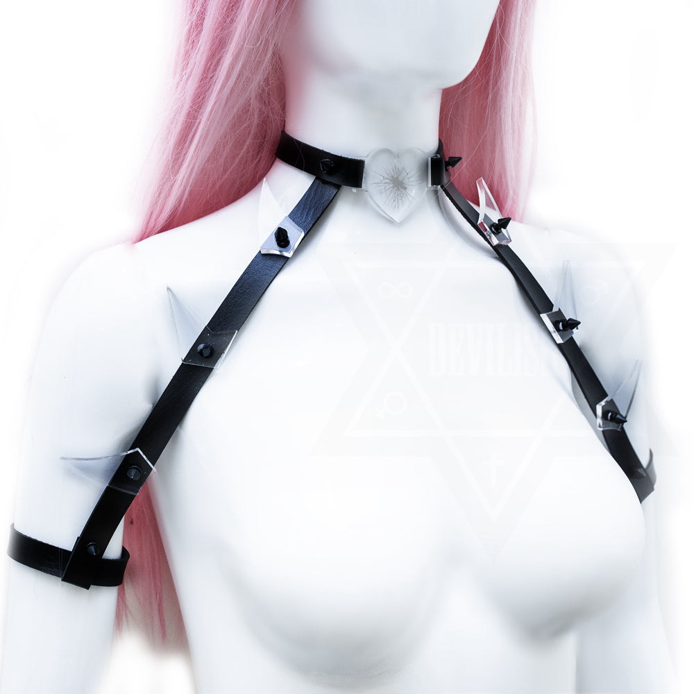 Broken heart  harness