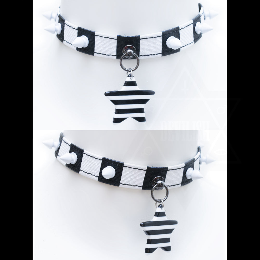 Distinct choker(star)