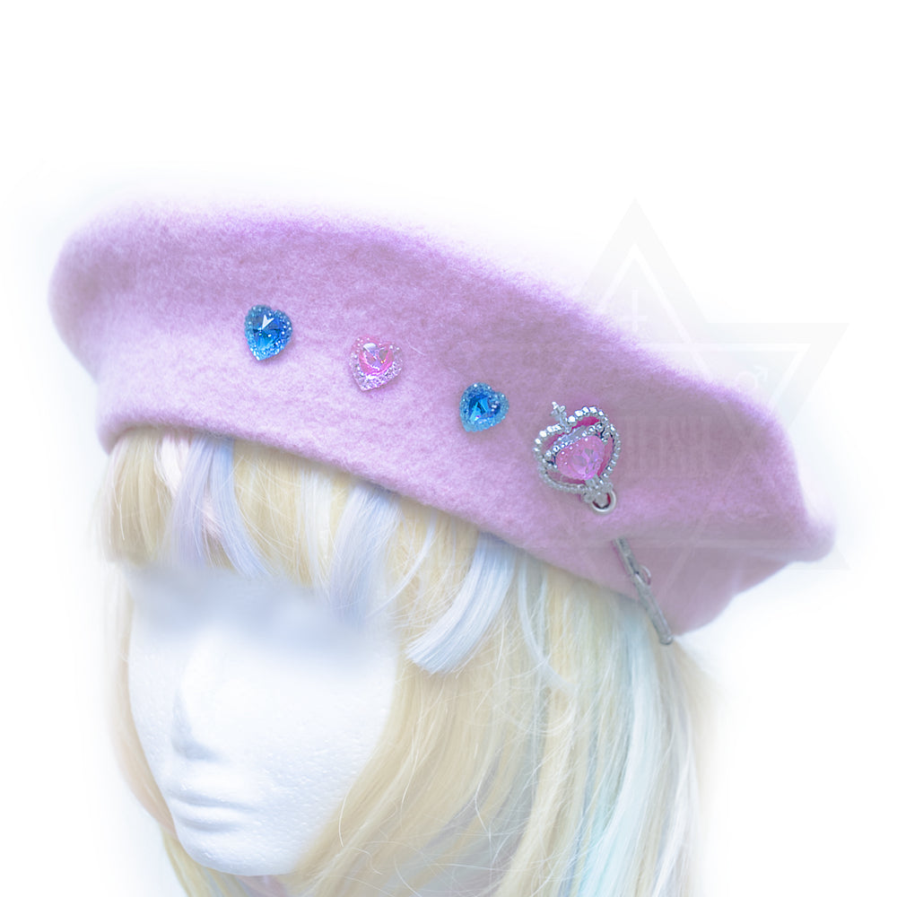 Magical girl beret