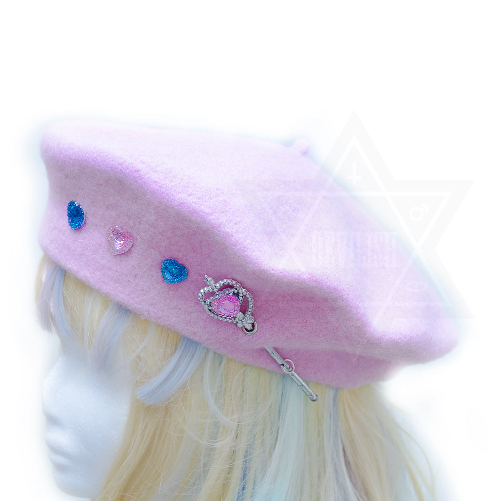 Magical girl beret