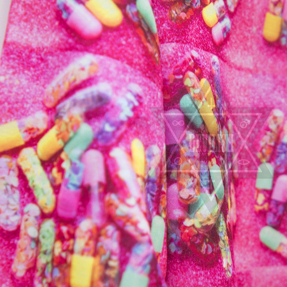 Happy pills Sweatshirt/Trousers/Pants*