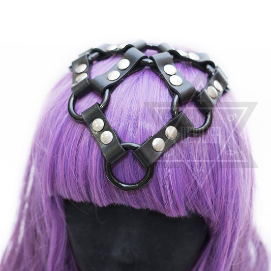 Pure black headpiece