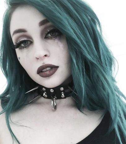 spiky cage choker