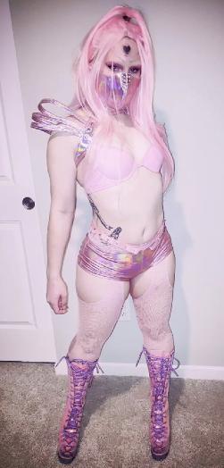 Pink in space mask*