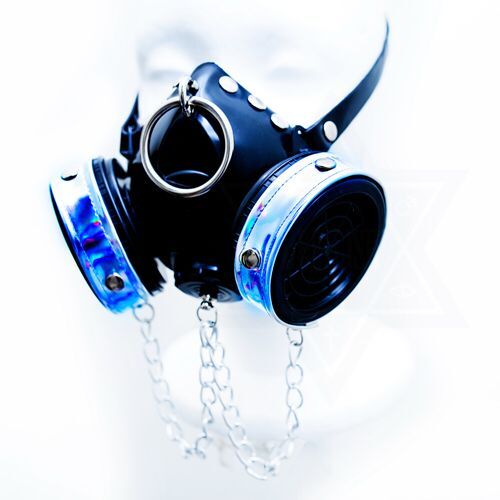 Cyber punk gas mask*